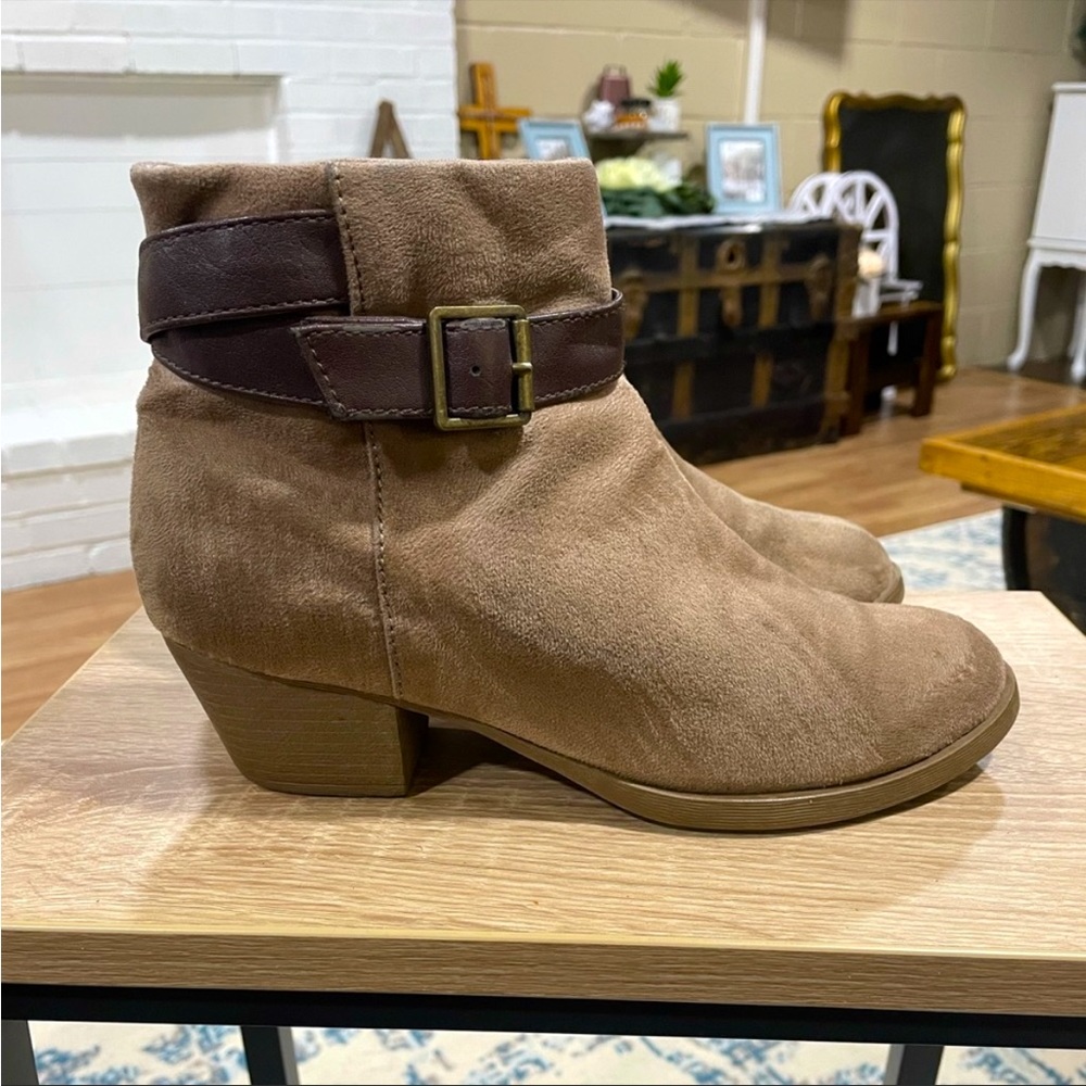 Dexter Booties